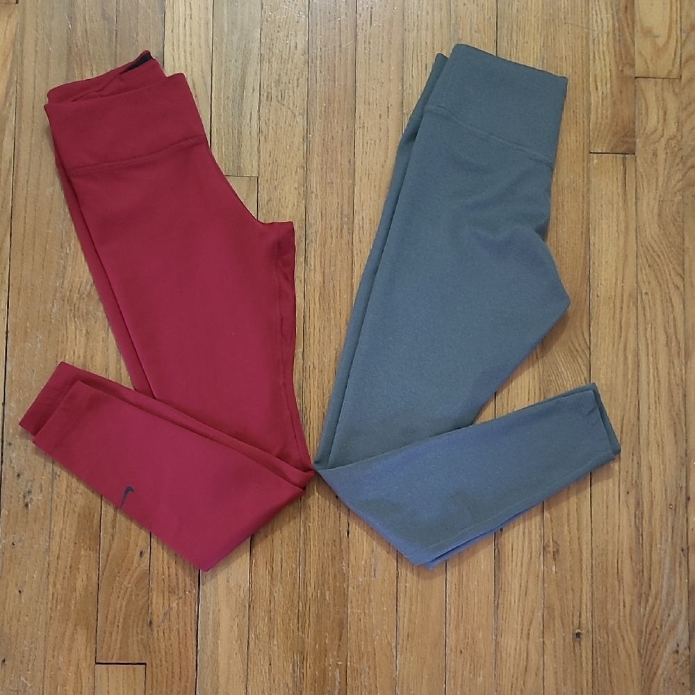 EUC- NIKE leggings - Like new!